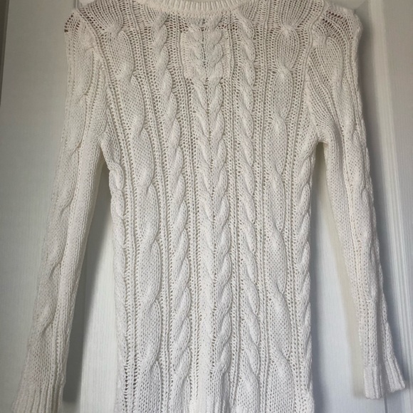 Abercrombie and Fitch - Cableknit Sweater - Picture 2 of 6